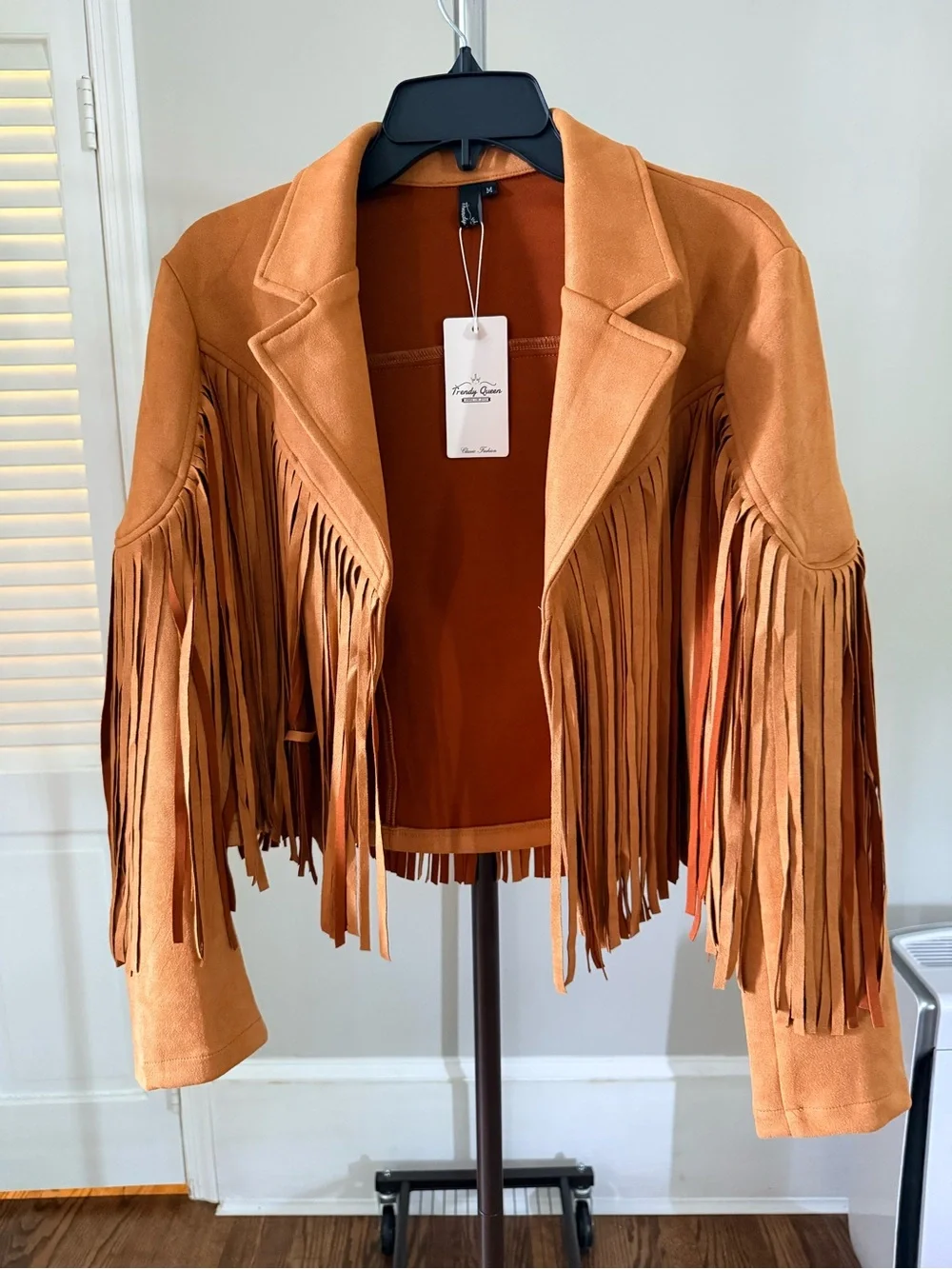 Trendy Queen Tan Suede Fringe Jacket Western Concert Outfit - Picture 2 of 5